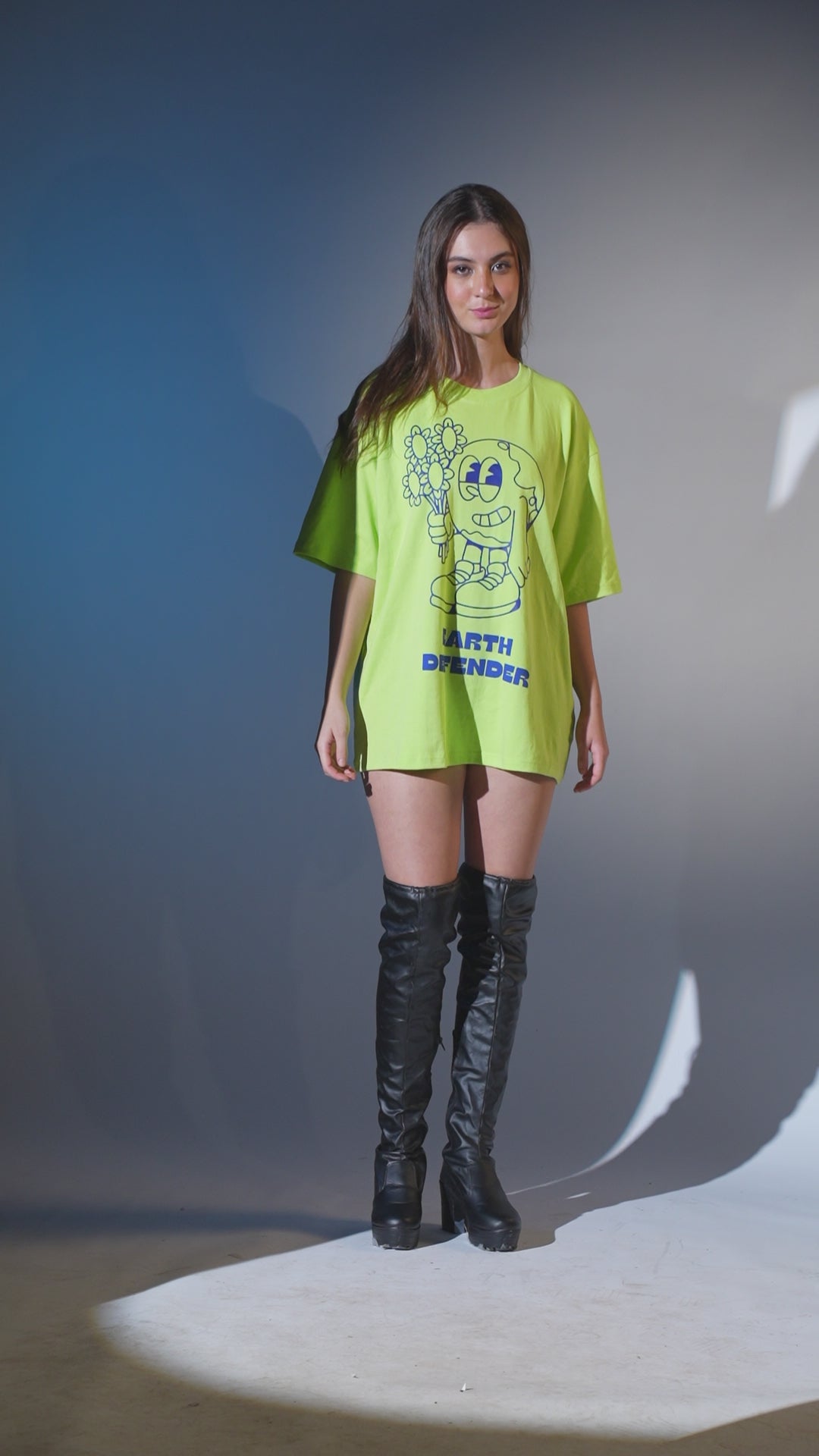 Alfaq Earth Defender Oversized Tshirt